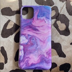Casely iPhone 11 pro max case 💜